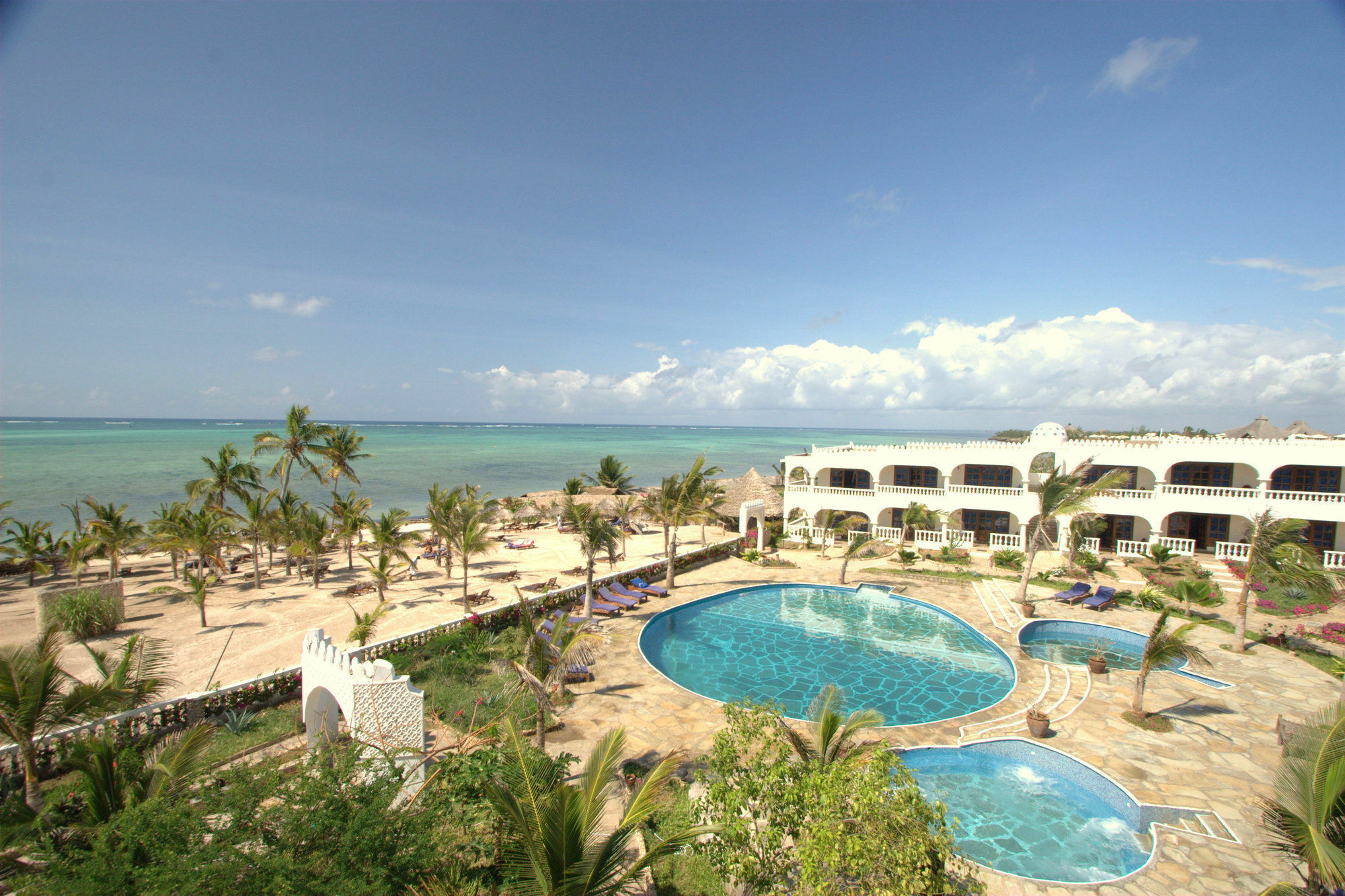 Jumbo Watamu Hotel ภายนอก รูปภาพ