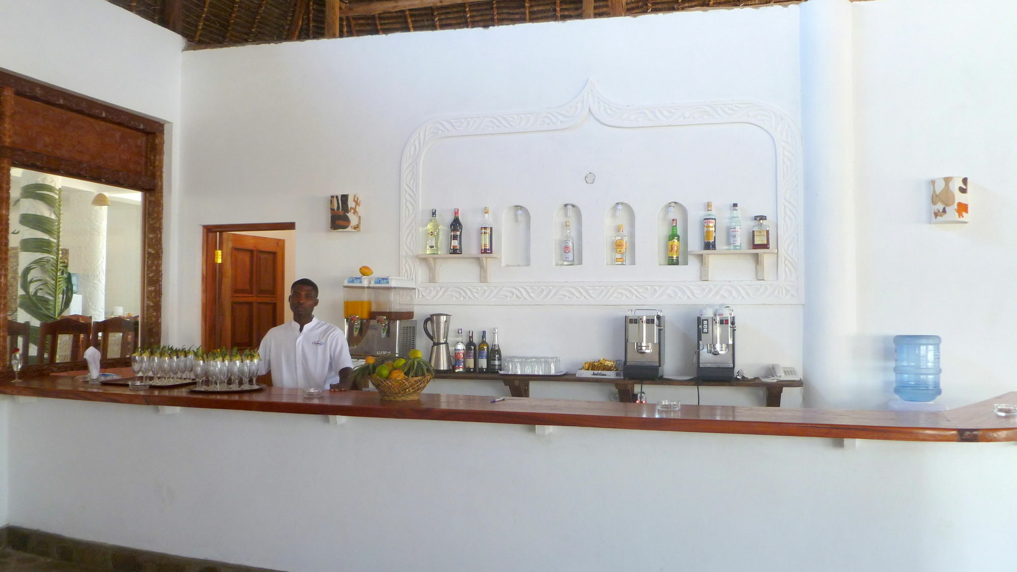 Jumbo Watamu Hotel ภายนอก รูปภาพ