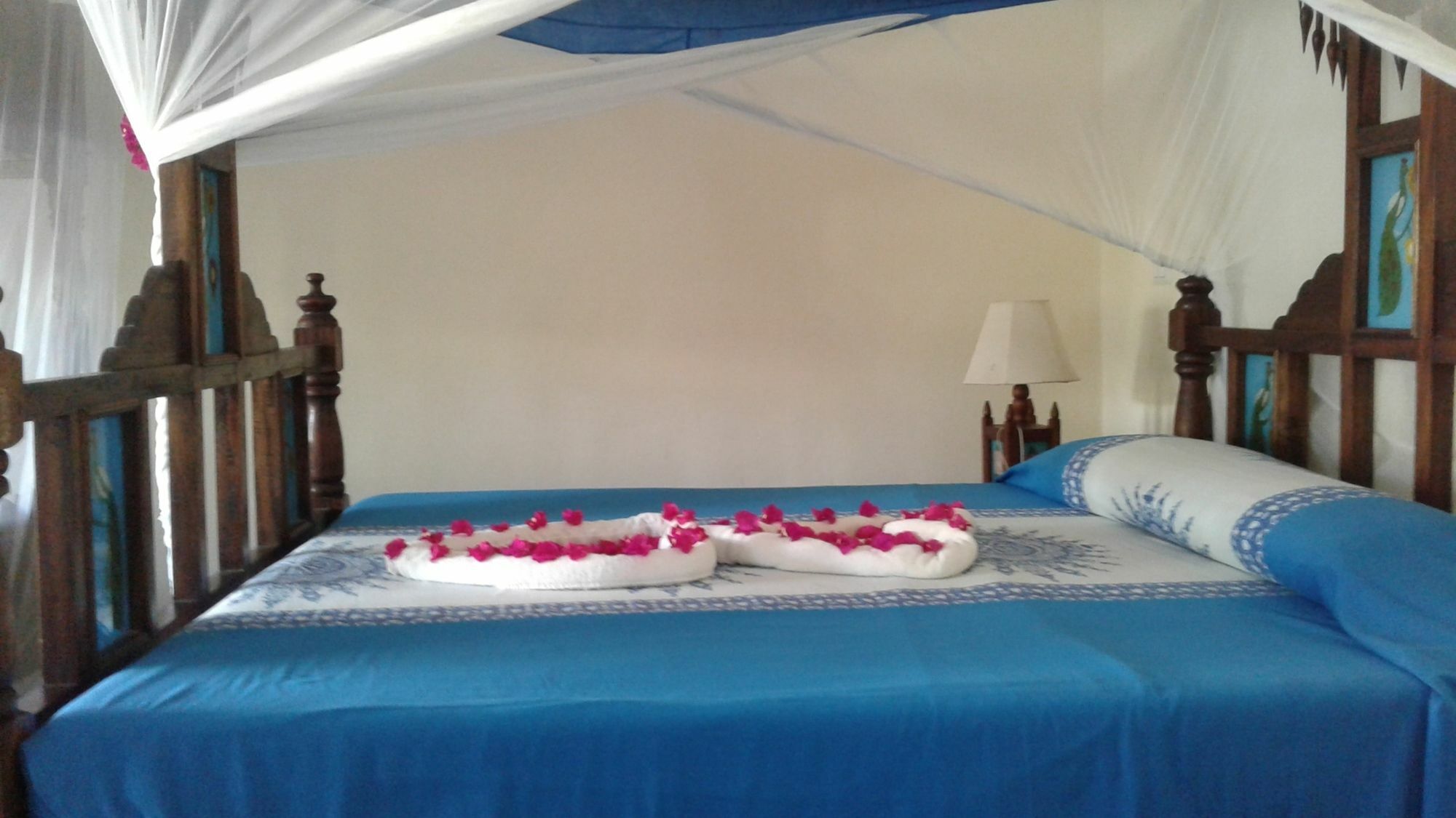 Jumbo Watamu Hotel ภายนอก รูปภาพ
