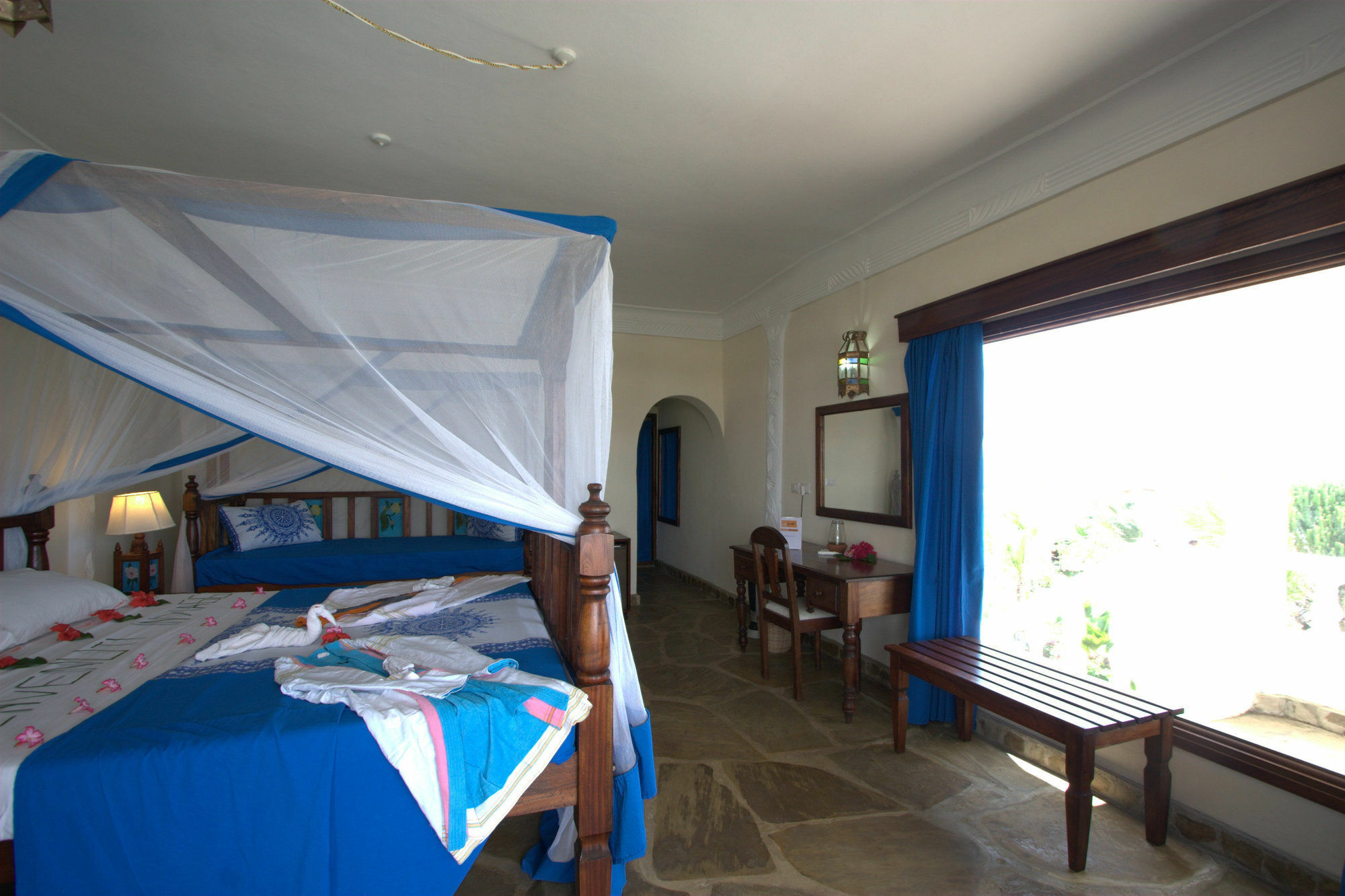 Jumbo Watamu Hotel ภายนอก รูปภาพ